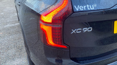 Volvo XC90 2.0 T8 PHEV Ultra Dark 5dr AWD Geartronic Estate